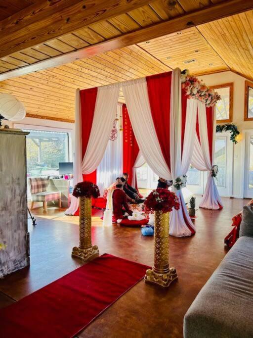 Beautiful Farmhouse W/ Pool On 6 Acres Ranch Aubrey Екстер'єр фото